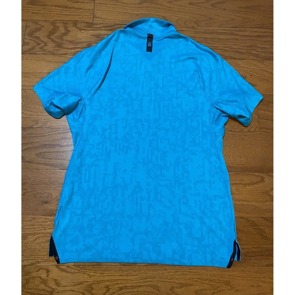 Nike color teal
